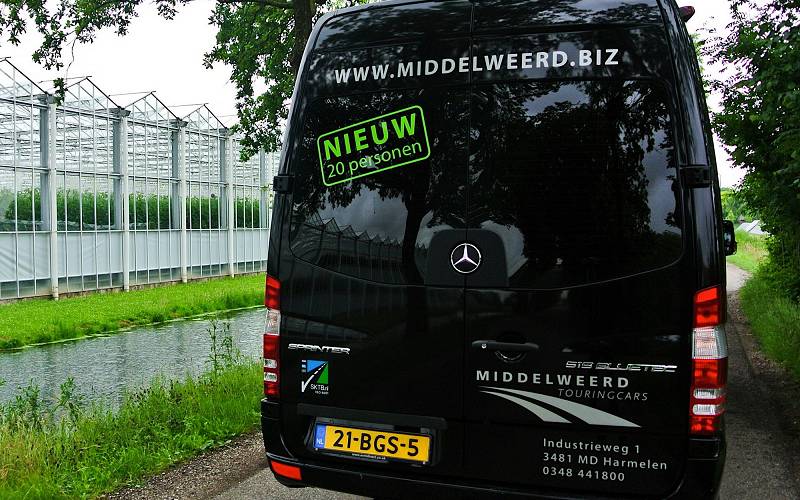 Middelweerd Taxi en Touringcar