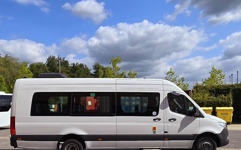 Sprinter Transfer 21+1+1