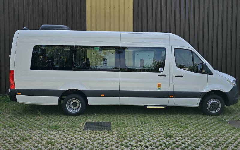 Sprinter Transfer 21+1+1 - 10 direct leverbaar