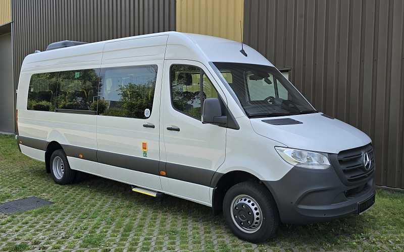 Sprinter Transfer 21+1+1 - 10 direct leverbaar