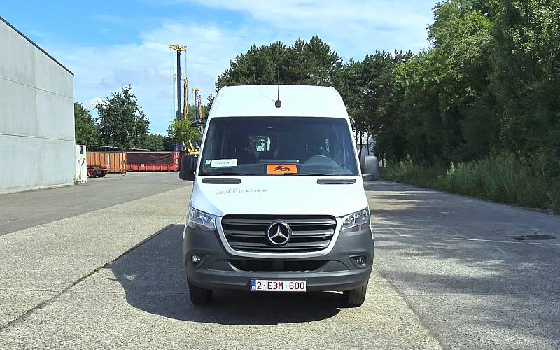 Robby Cars - Sprinter Transfer 45
