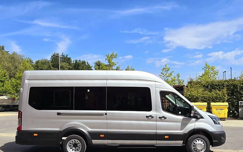 Ford Transit - 17+1