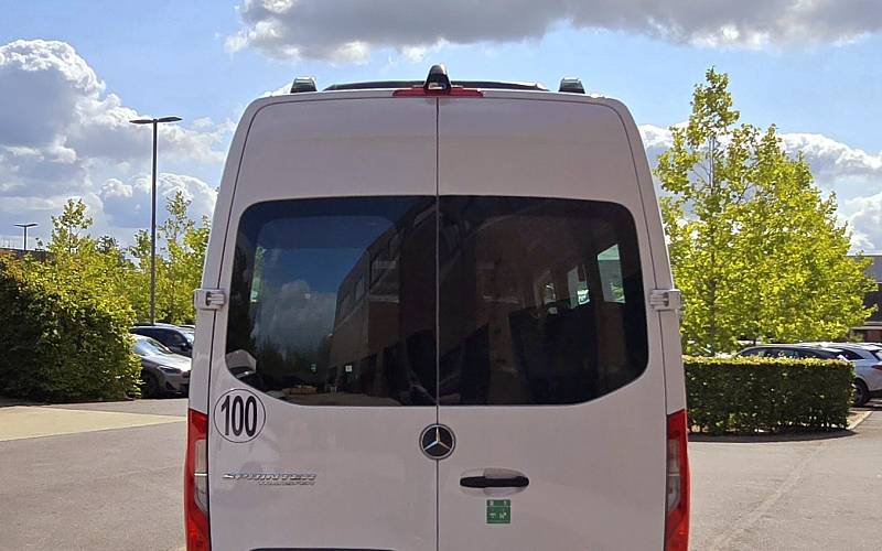 Sprinter Transfer 21+1+1